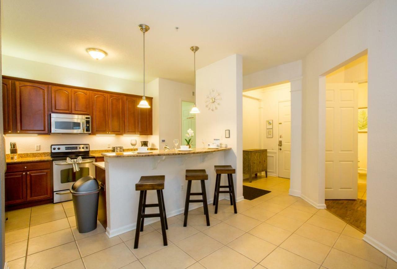 Vista Cay Luxury 4 Bedroom