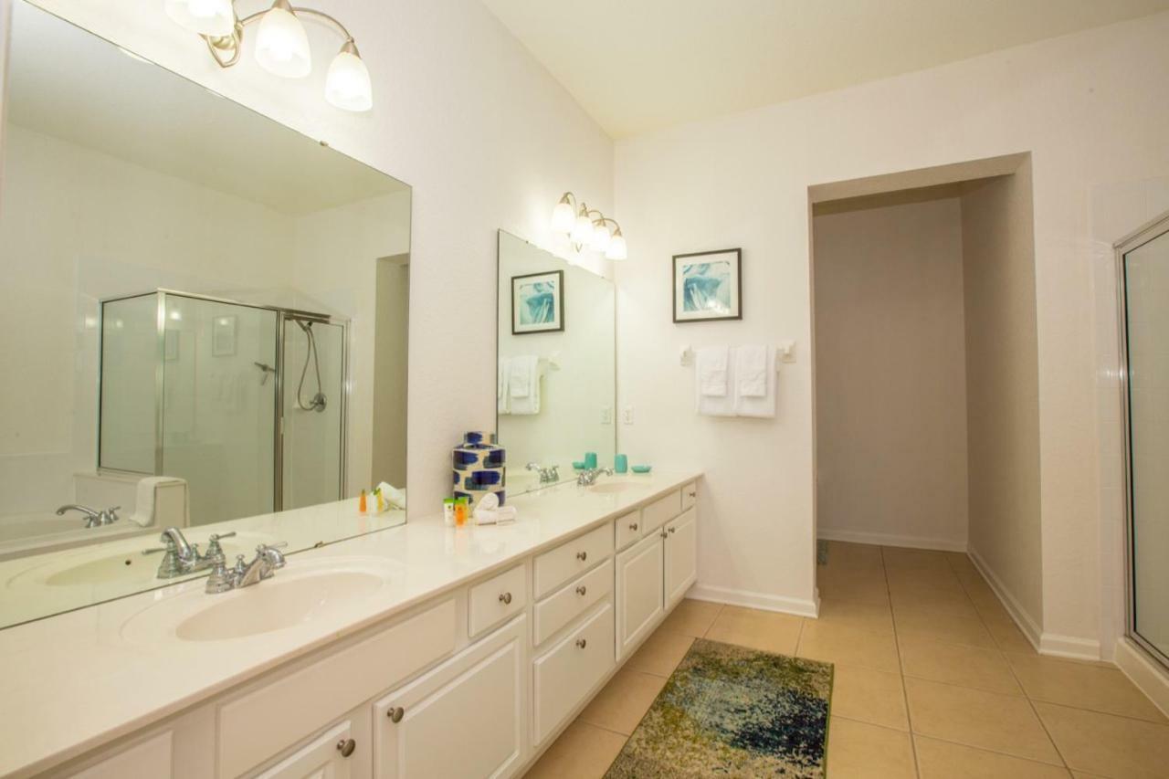 Apartment Vista Cay Luxury 4 Bedroom *