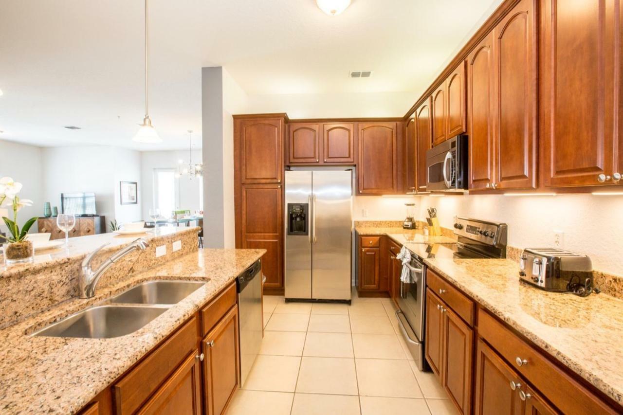 Vista Cay Luxury 4 Bedroom Orlando