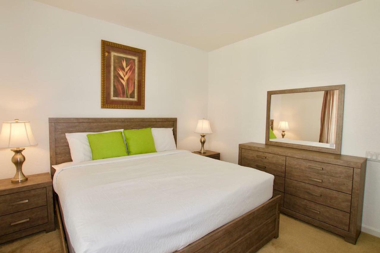 Vista Cay Luxury 3 Bedroom Apartment