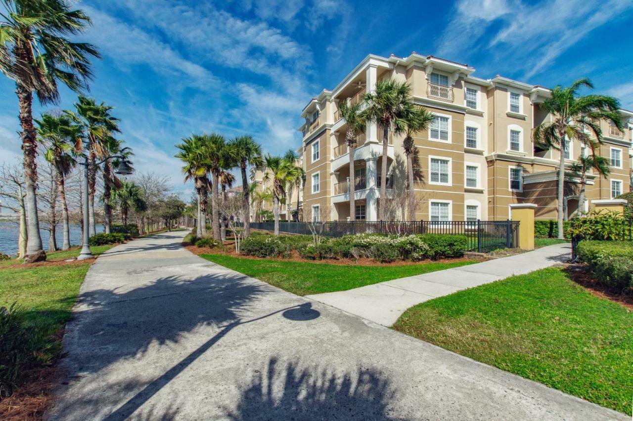 Vista Cay Luxury 4 Bedroom Apartment Orlando