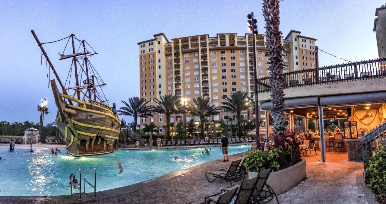 Disney Spring Area/pirate Boat Pool Orlando