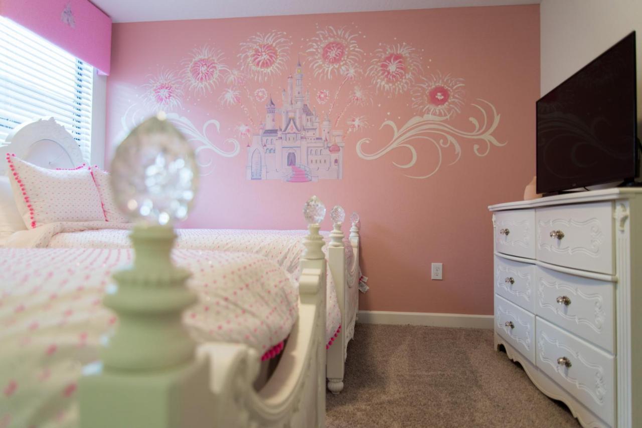 Holiday home Fairy Tales At Storey Lakes Orlando