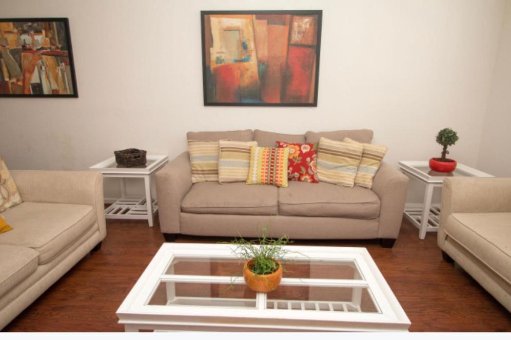 Vista Cay 1 *