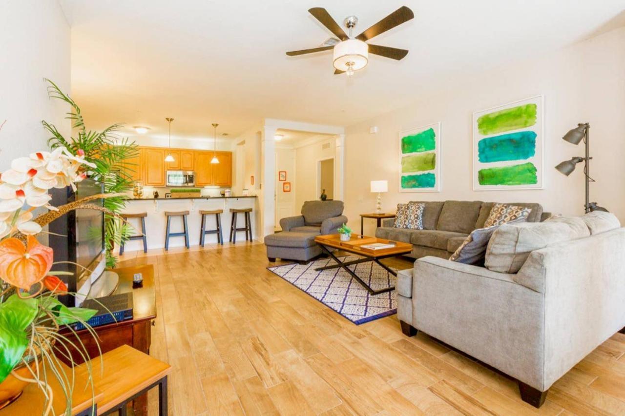 Vista Cay Luxury 3 Bedroom *