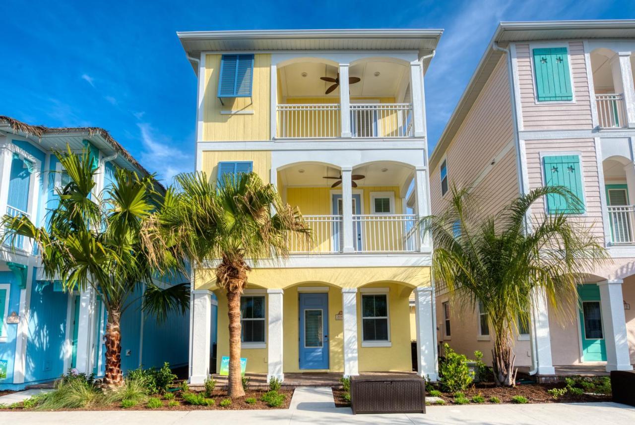 Holiday home Daily Housekeeping Included, Amenities, Near Disney *