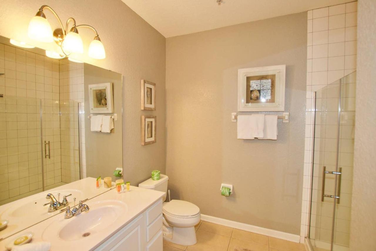 Vista Cay Luxury Lakeview 4 Bedroom Orlando