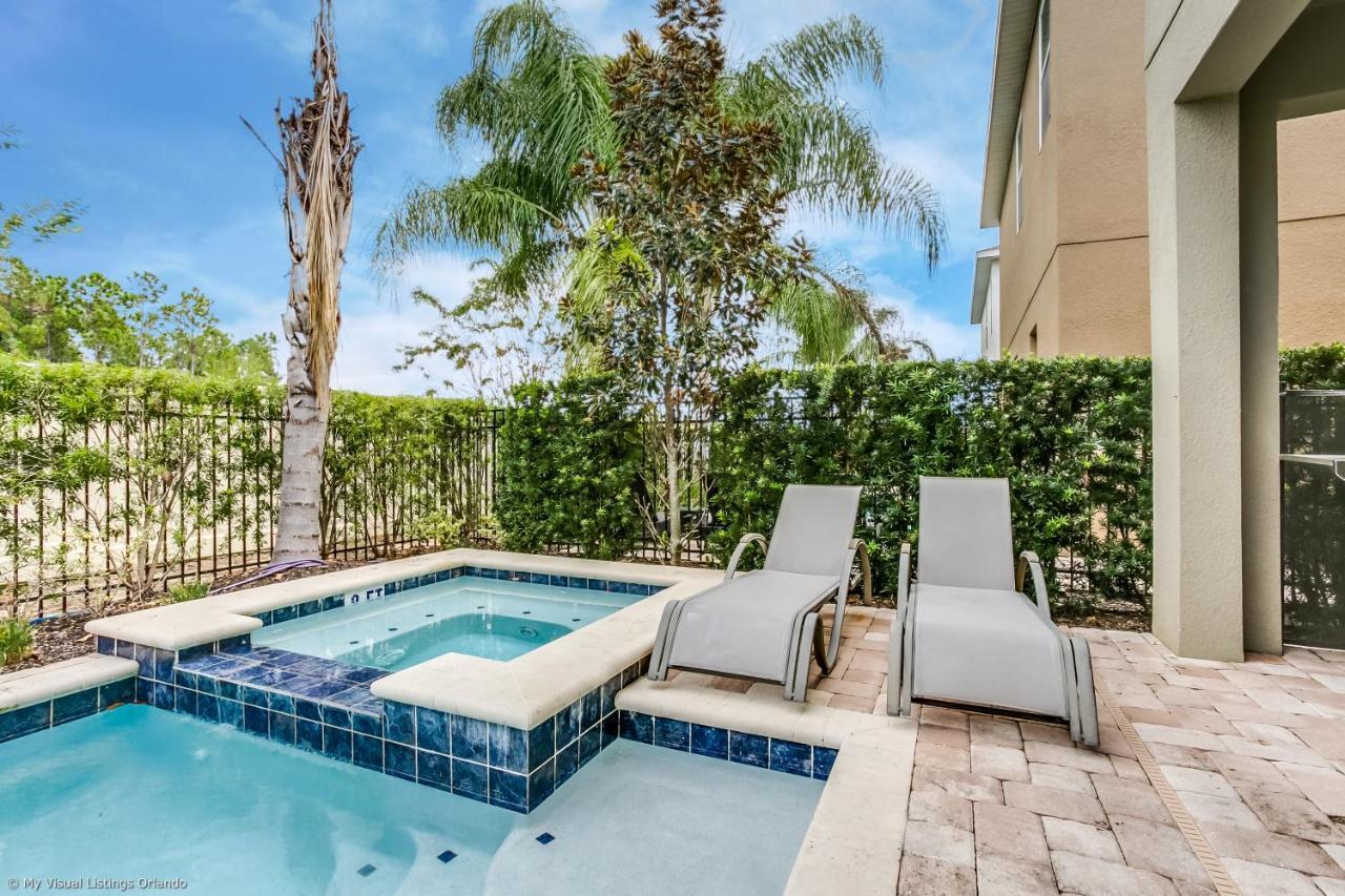 Encore 8 Bedroom Vacation With Pool 2105 Holiday home