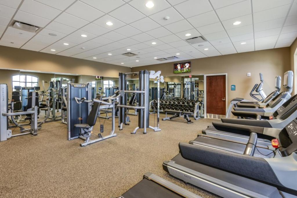 Conveniently Located Near - Family Friendly Villa