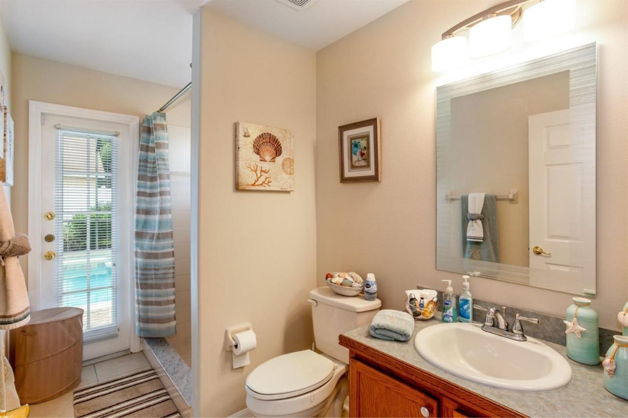 #503 Stunning 4 Bed, 3 Bath With Southwest Facing Pool And * Orlando