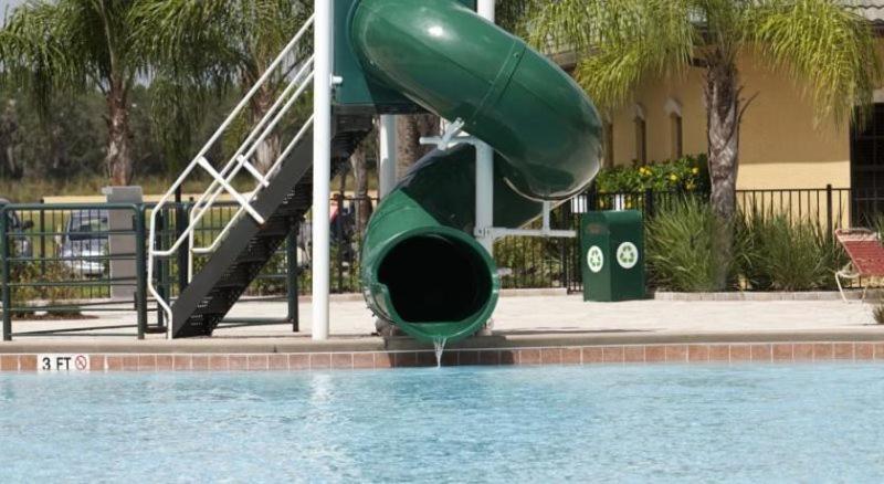 5 Bedroom 5 Bath Pool With In Paradise Palms Holiday home Orlando