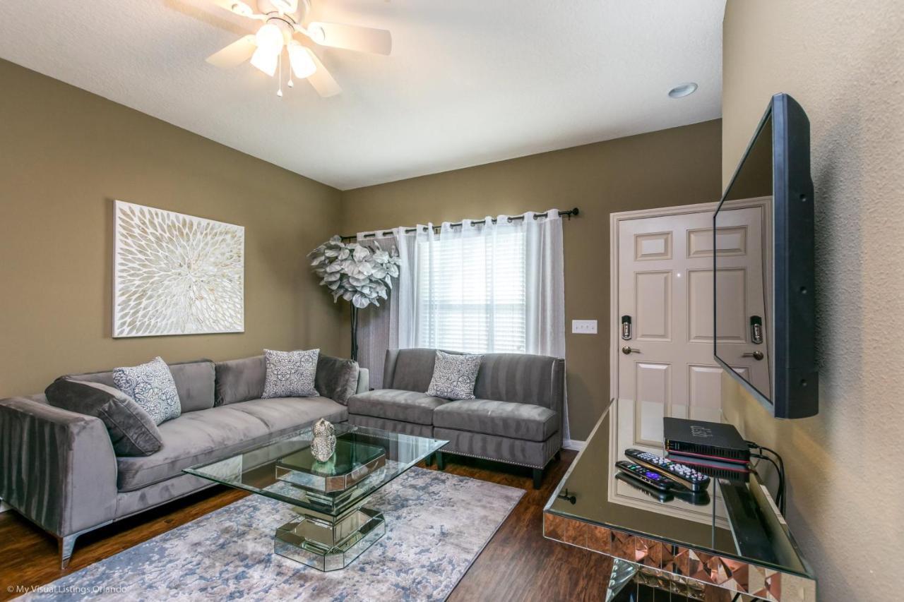 3299ccp Lucaya Village Townhome