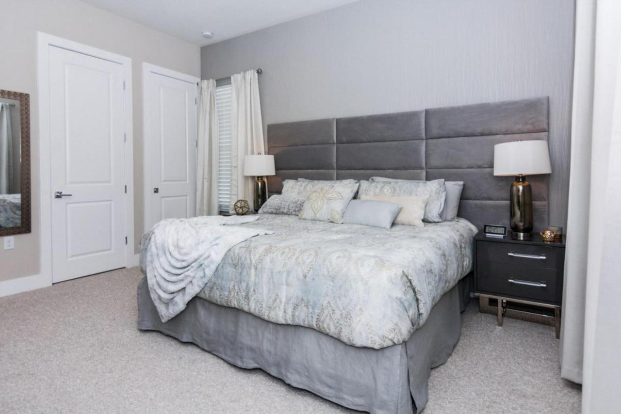 Amazing Townhome With Summer Kitchen Su2668 * Orlando