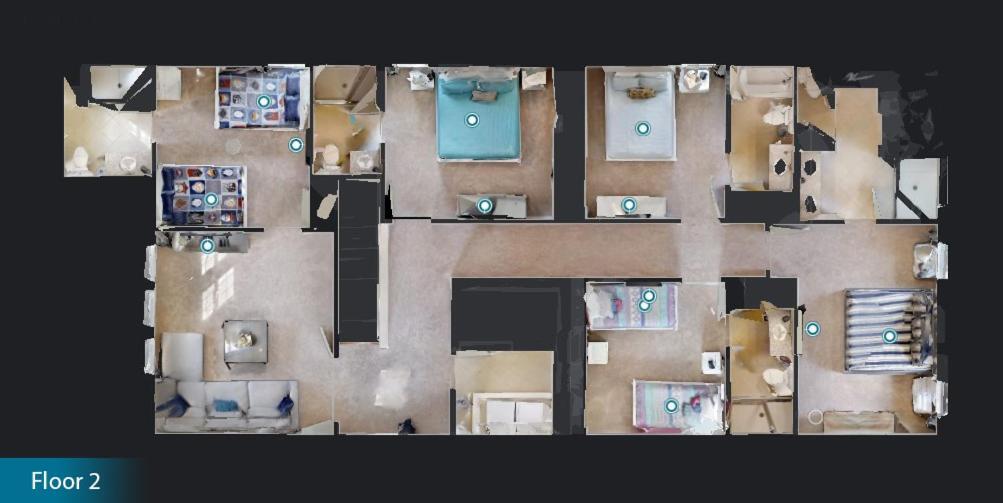 Holiday home 6 Bedroom Vacation With Pool