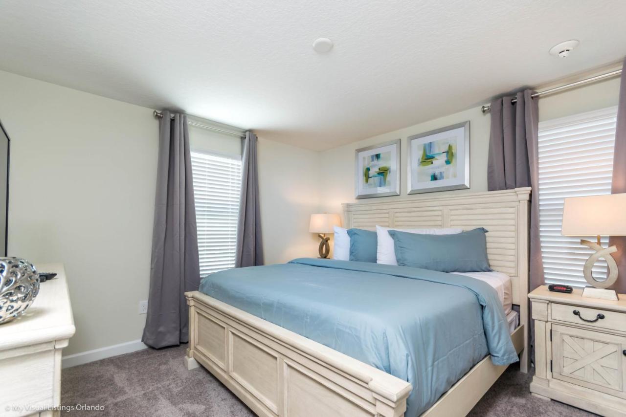 Holiday home Luxury View 8 Bedroom With Games
