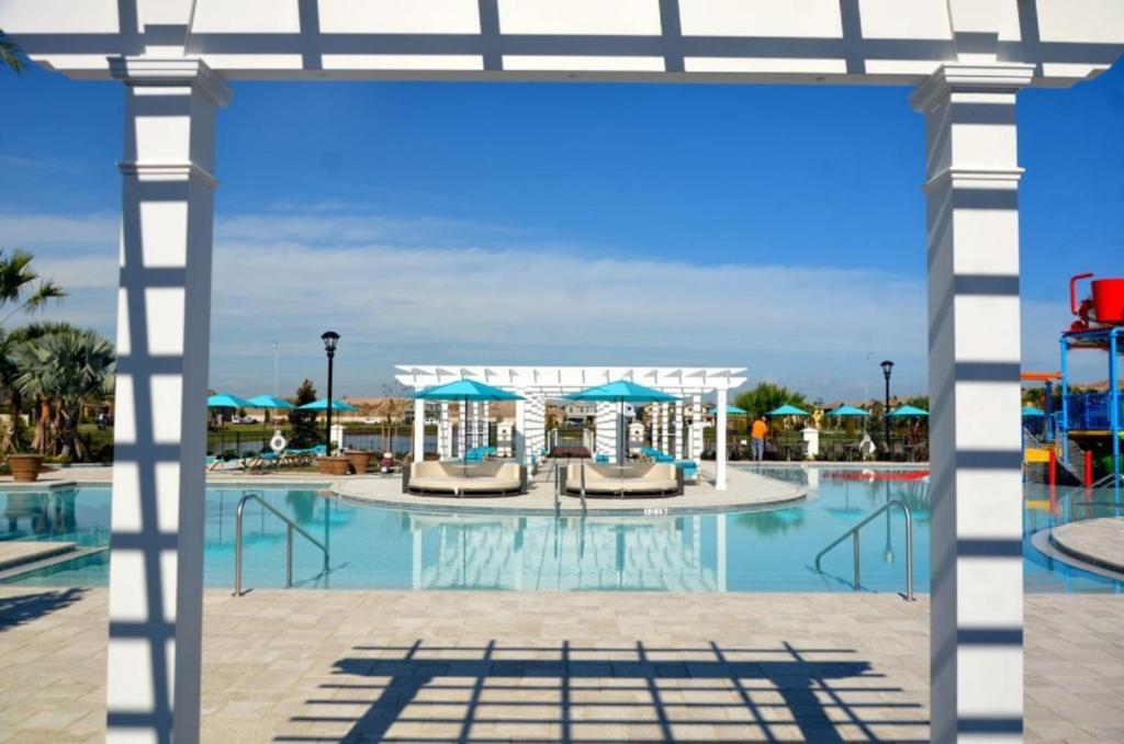 Windsor At Westside - Seven Bedroom Pool Orlando
