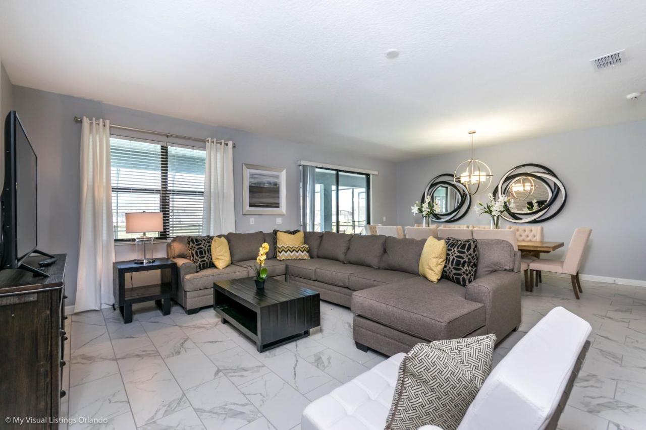 Holiday home Luxury View 8 Bedroom With Games Orlando
