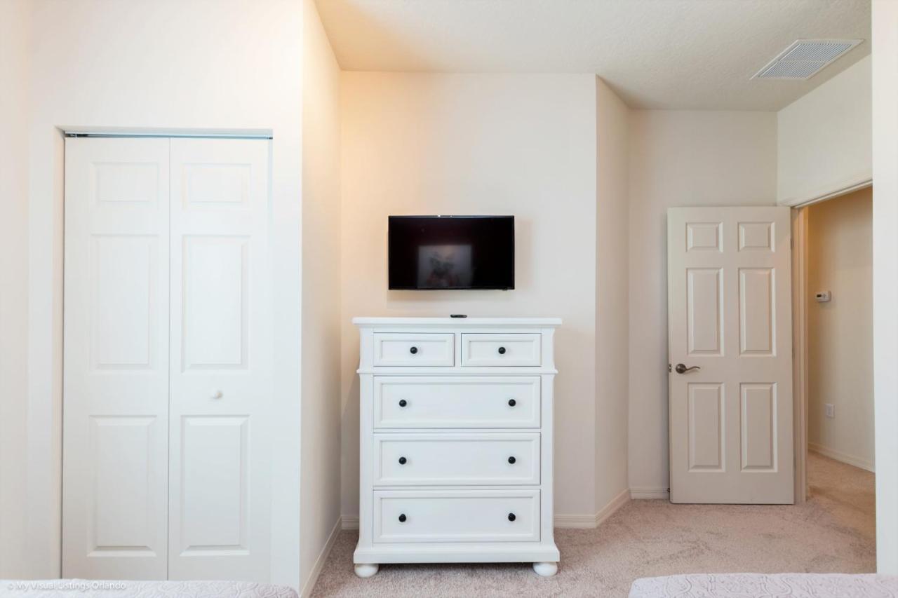 Holiday home 3299ccp Lucaya Village Townhome *