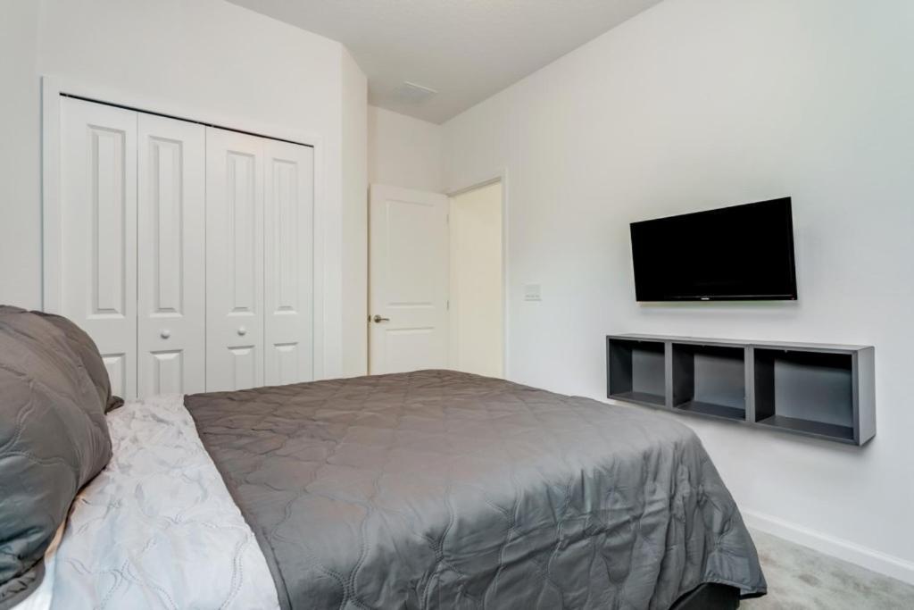 518mb New And Modern 8 Bedroom 5 Bathroom Villa Orlando