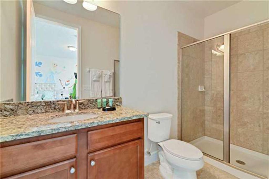 8 Bedroom Vacation With Pool Holiday home Orlando