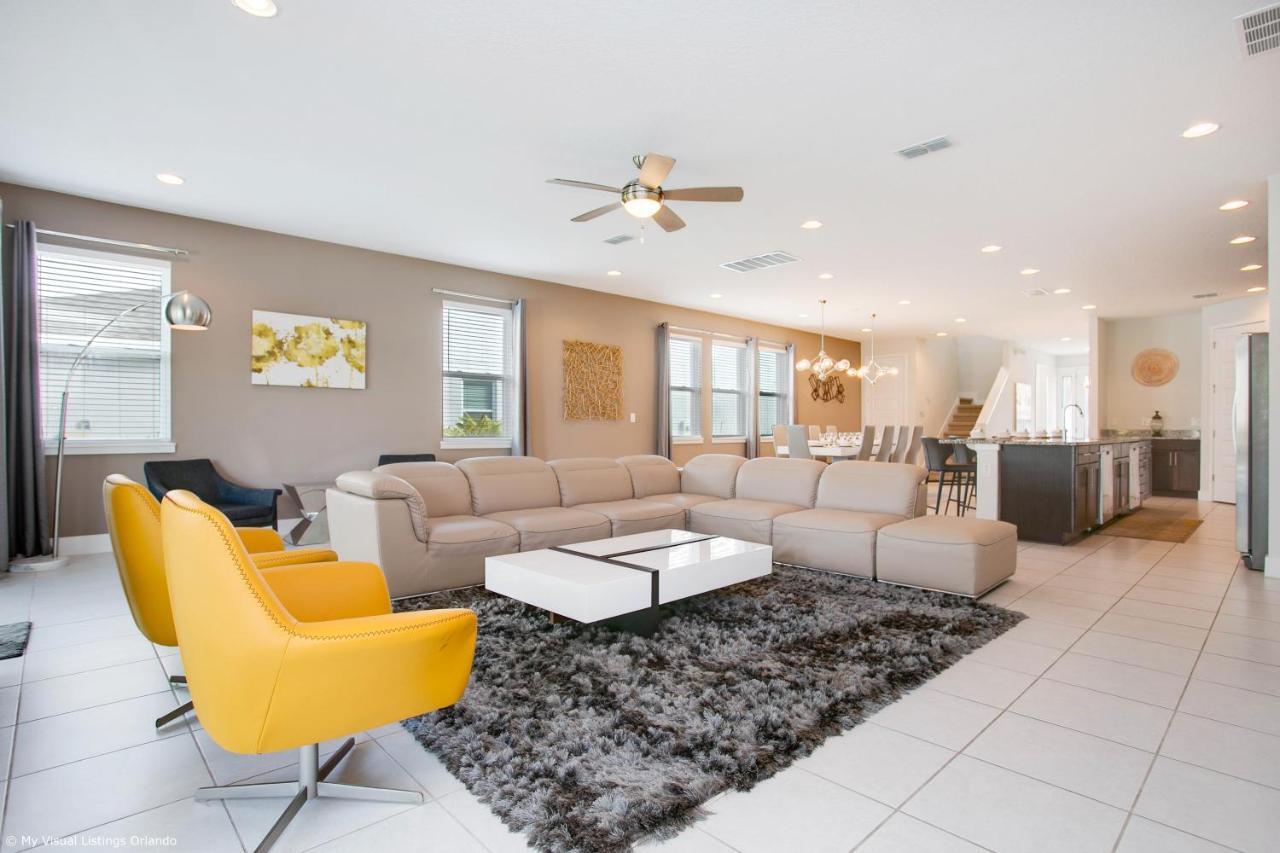 Holiday home 9 Bedroom Vacation With Pool Orlando