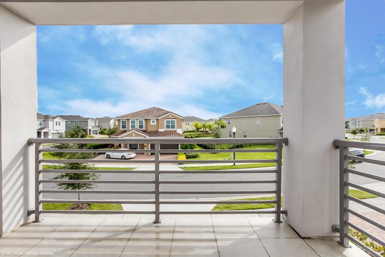 Holiday home 9 Bedroom Vacation With Pool Orlando