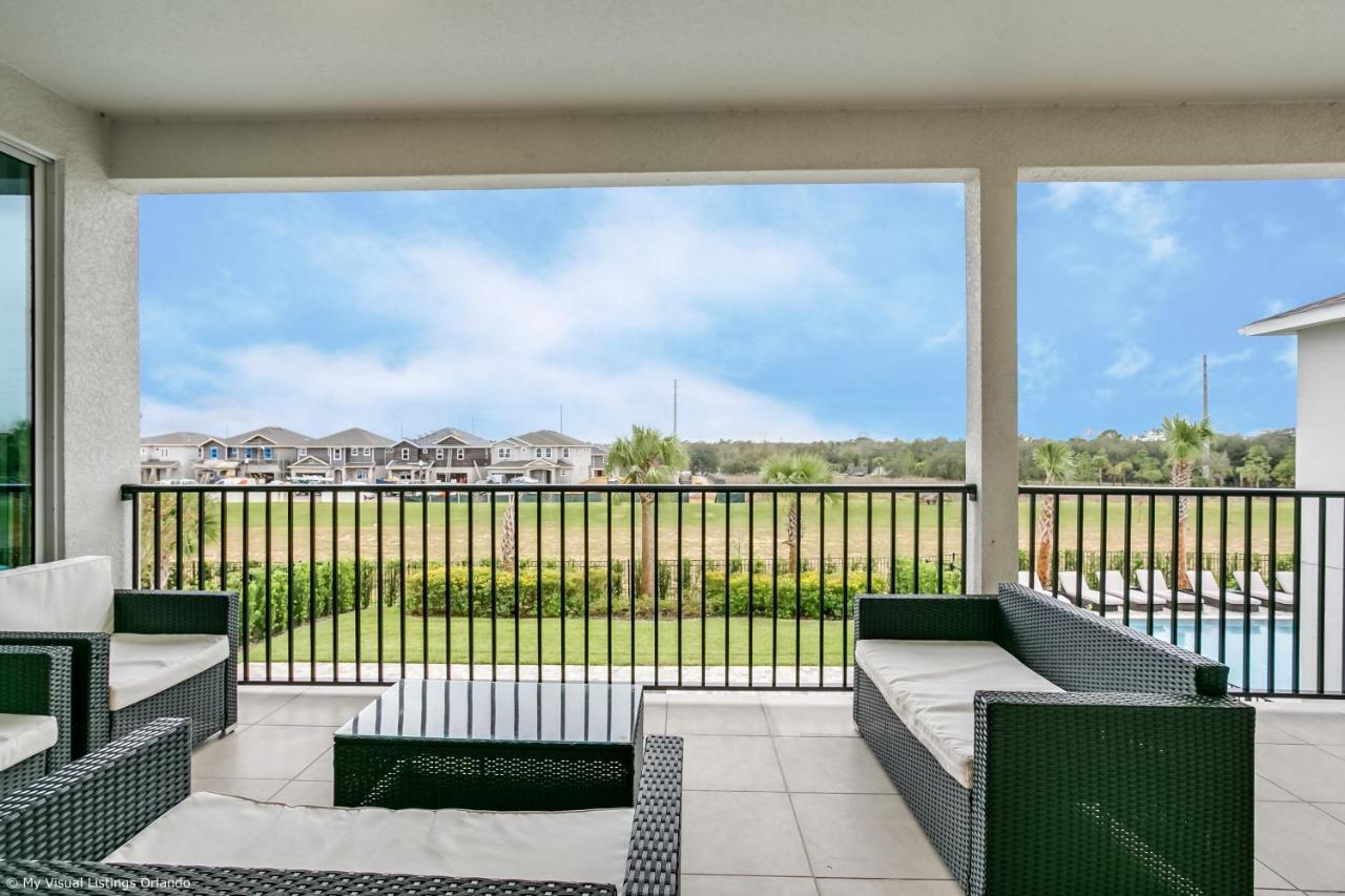 11 Bedroom Vacation With Pool *
