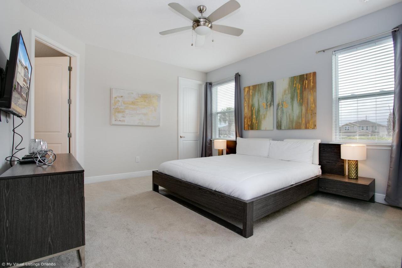 11 Bedroom Vacation With Pool Holiday home Orlando