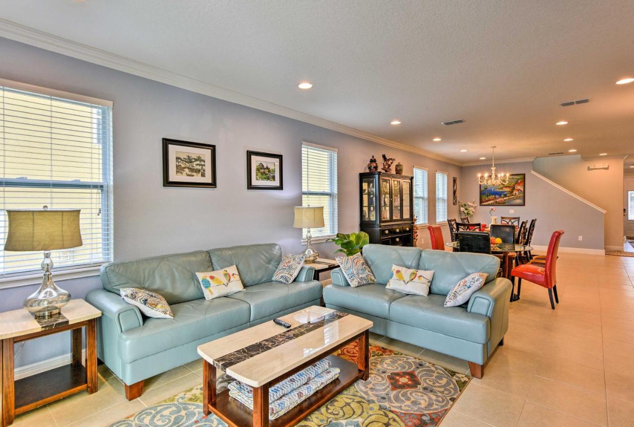 Kissimmee Oasis With Patio About 5 Mi To Disney! Holiday home