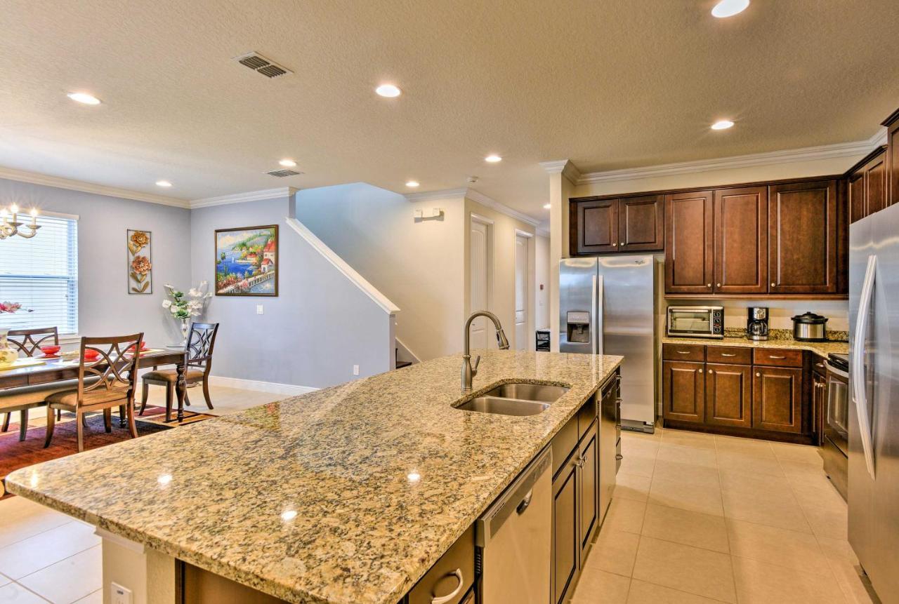 Kissimmee Oasis With Patio About 5 Mi To Disney! * Orlando