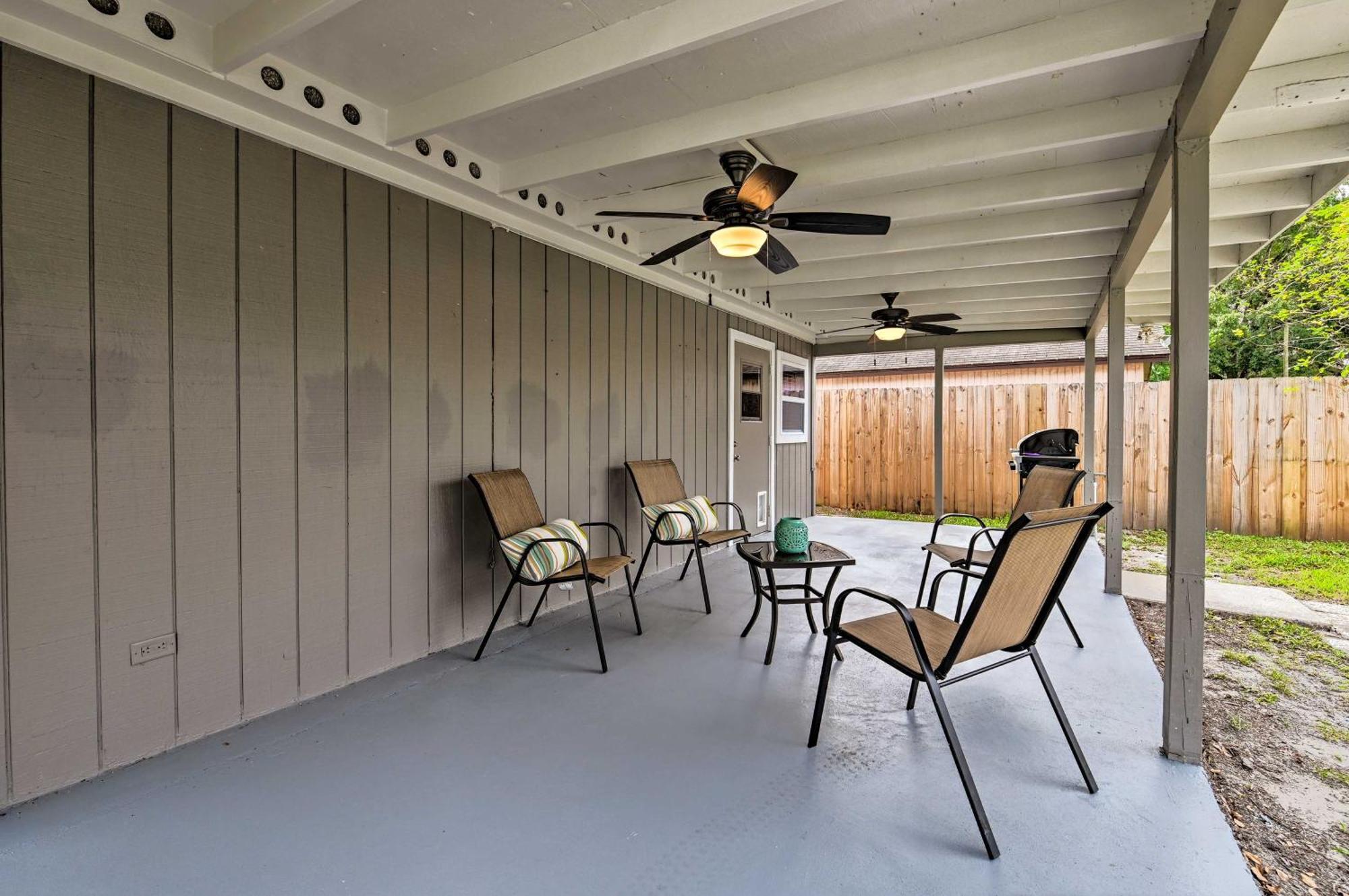 Winter Garden With Gas Grill, Walk To Dtwn! Holiday home