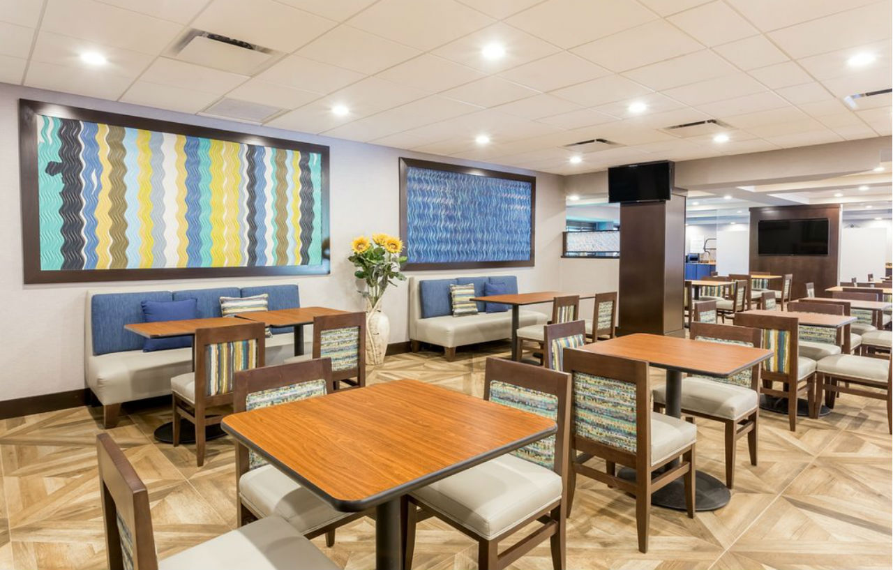 Wingate By Wyndham, Universal - Free Theme Park Shuttle Hotel