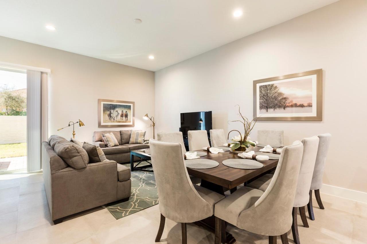 4 Bedroom 4 Ba Deluxe 1804ft² 5min To Parks
