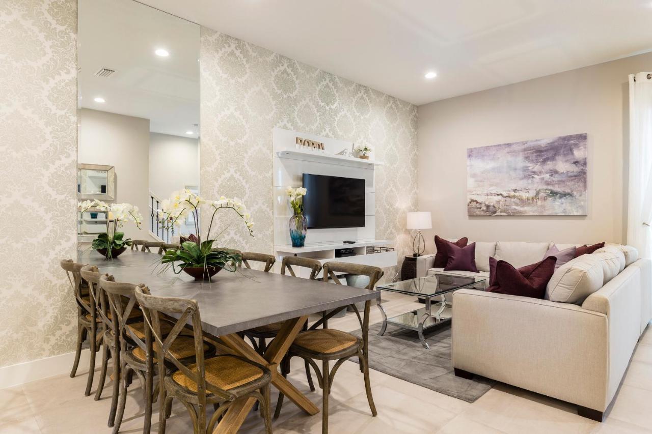 4 Bedroom 4 Ba Luxury 5 Min To Bbq & Hot Tub
