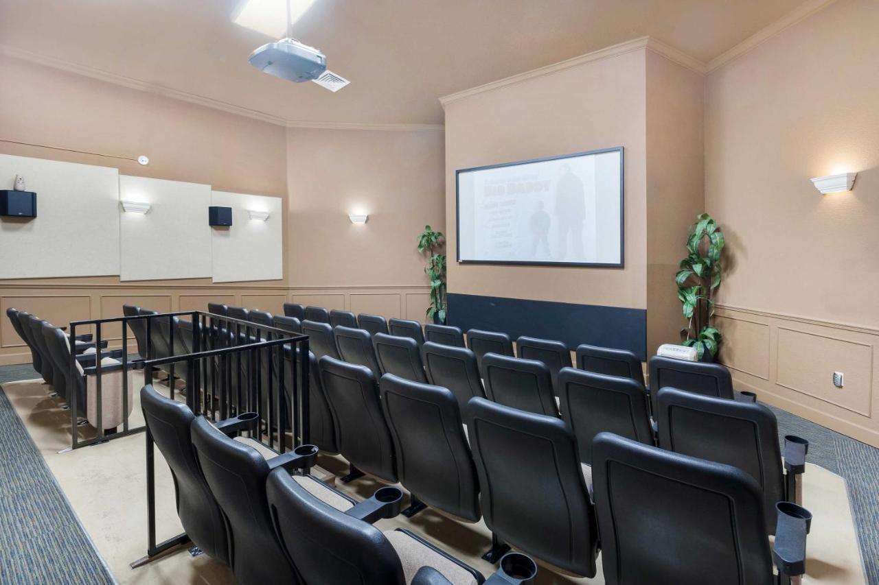 Spacious Kissimmee - 3 Mi To World! * Orlando