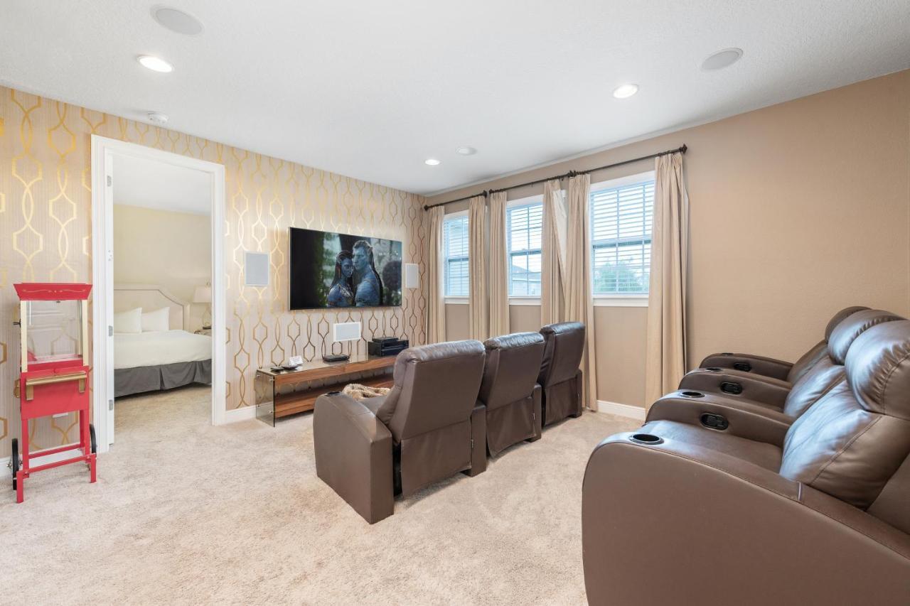 Lovely By Rentyl Near With Private Pool, Movie & Amenities - 741l Holiday home Orlando