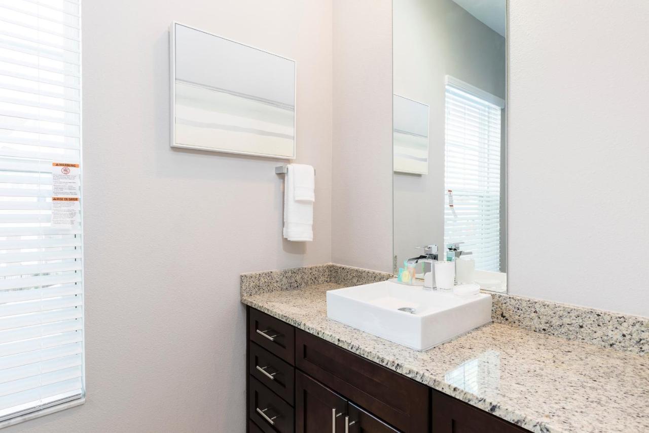 4 Bedroom 4 Ba Deluxe 5 Min To Family Getaway Orlando