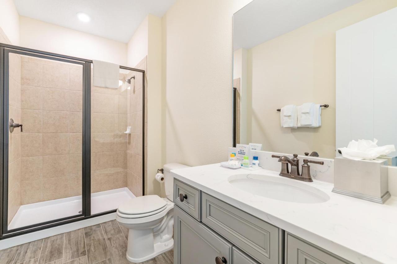 Setting Sail With Private Hot Tub Near With Margaritaville Access - 8057dr *