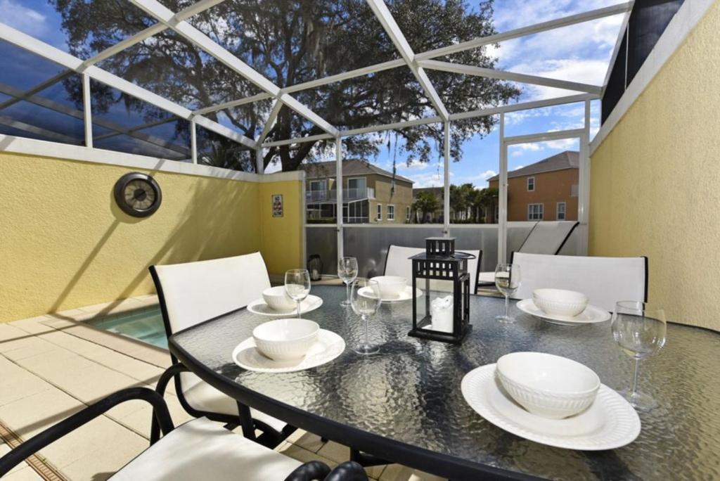 Holiday home Beautiful 3-bed 10 Minutes From Disney-17440 Serenity Townhouse Orlando
