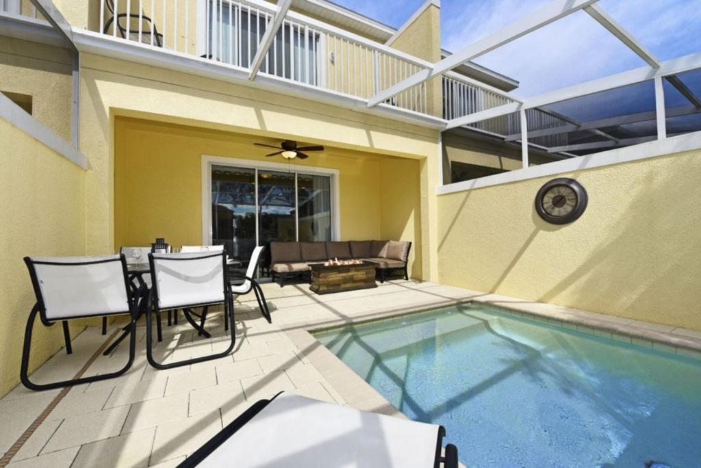 Beautiful 3-bed 10 Minutes From Disney-17440 Serenity Townhouse Orlando
