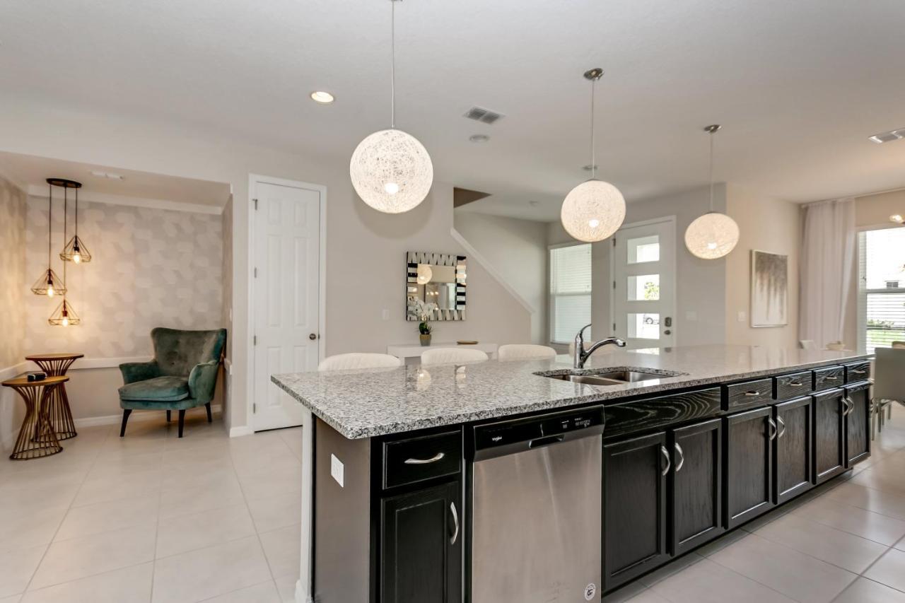 Holiday home 1527cpc Newest Community Town *