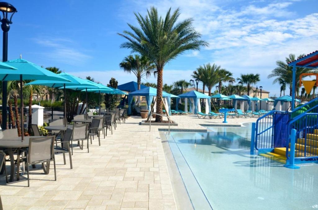 8917bengal Sleeps 20 * Orlando