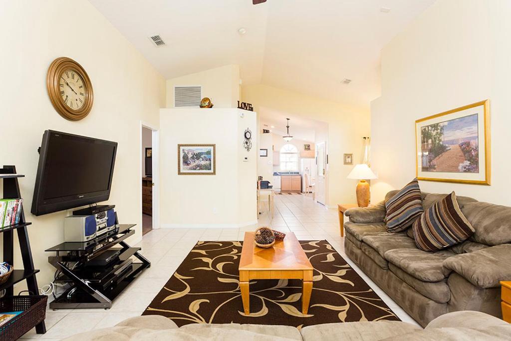 Kissimmee Pool Holiday home *
