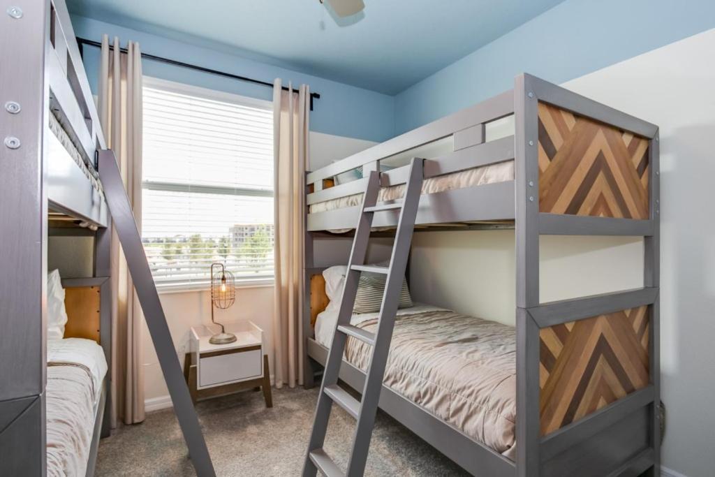 Apartment Amazing Story Brand New 4721 Unit208 *