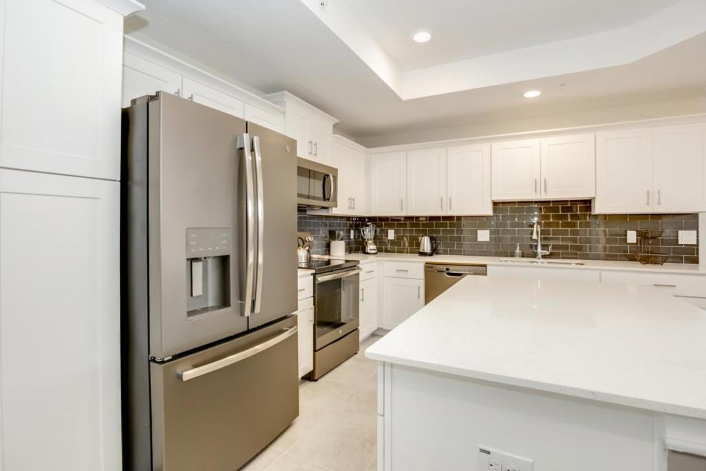 Amazing Story Brand New 4721 Unit208 *