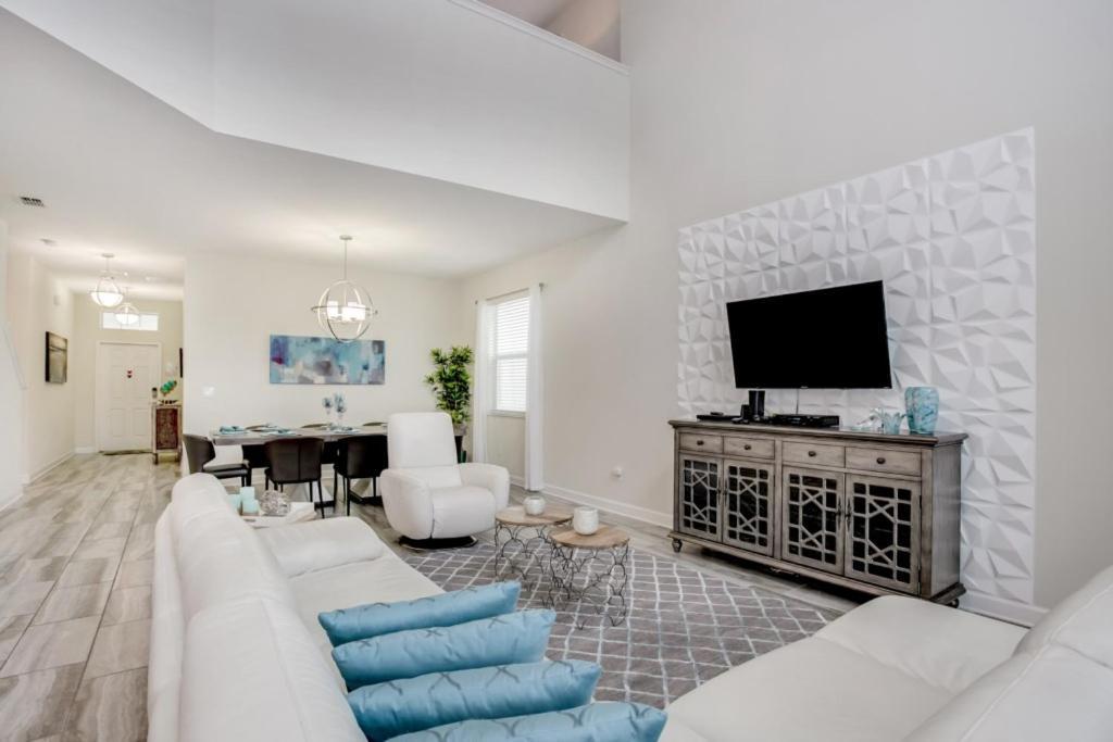 Villa Elegant! 5bed 4ba Game Pool 4778kcc Orlando