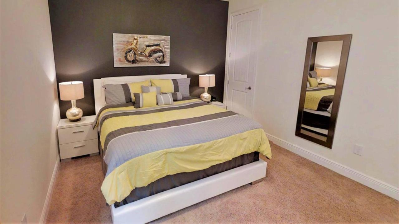 Holiday home Encore 5 Bedroom Vacation With Pool
