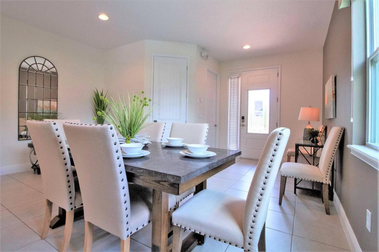 Holiday home Encore 5 Bedroom Vacation With Pool Orlando