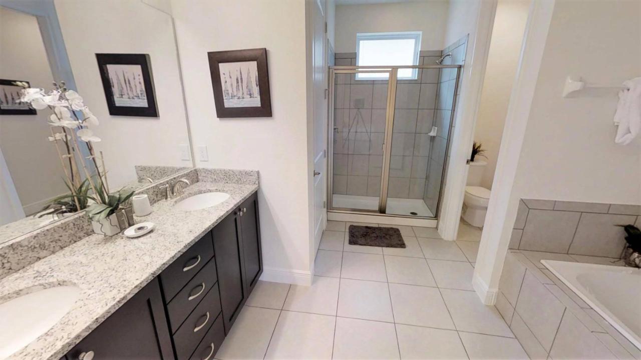 Encore 5 Bedroom Vacation With Pool Holiday home Orlando