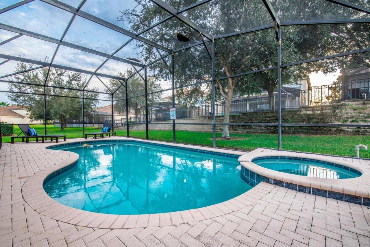 Holiday home Spacious Wprivate Poolspa & Free Waterpark *